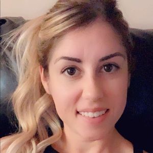 Meet your Posher, Candice